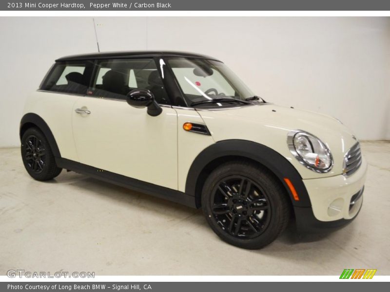 Pepper White / Carbon Black 2013 Mini Cooper Hardtop