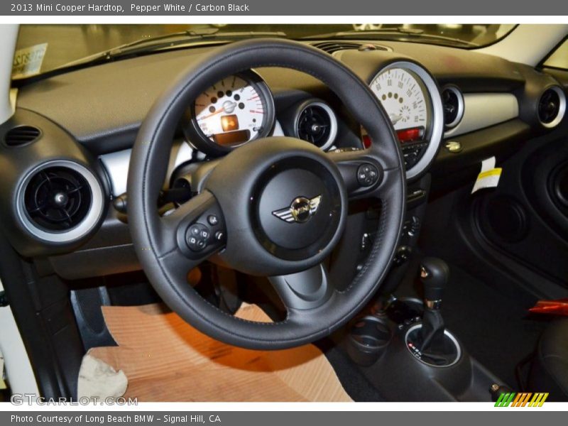 Pepper White / Carbon Black 2013 Mini Cooper Hardtop