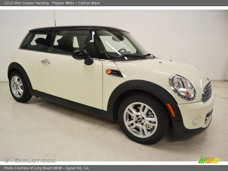 Pepper White / Carbon Black 2013 Mini Cooper Hardtop