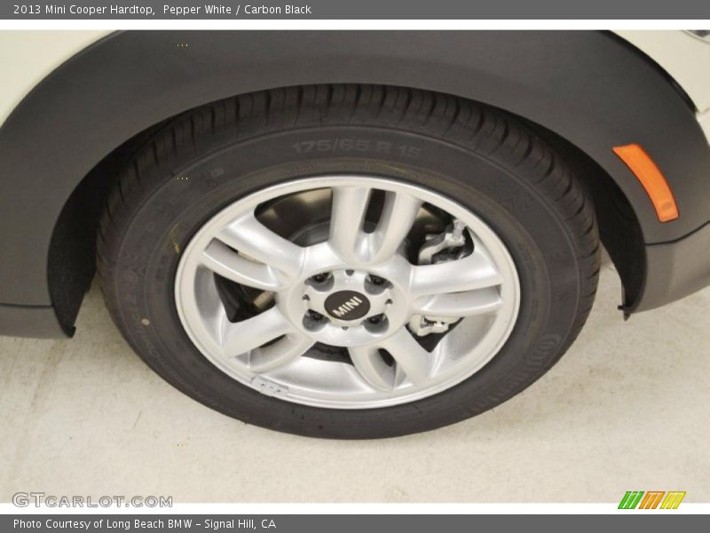 Pepper White / Carbon Black 2013 Mini Cooper Hardtop
