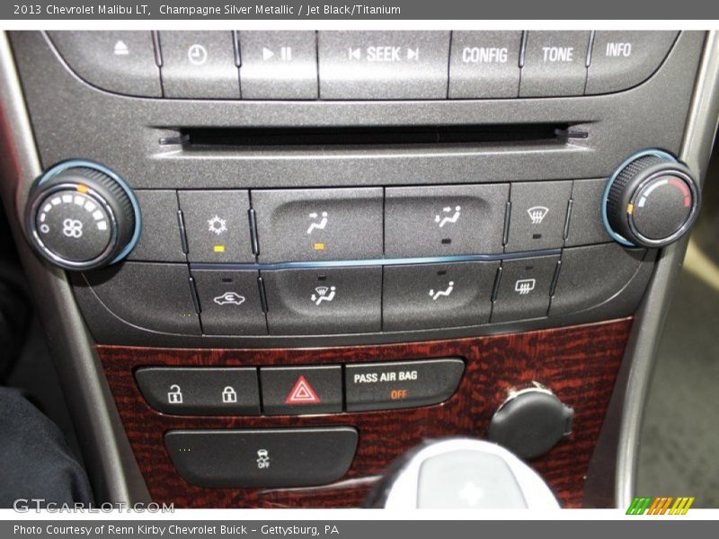 Champagne Silver Metallic / Jet Black/Titanium 2013 Chevrolet Malibu LT