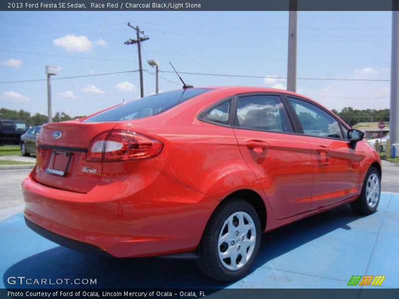 Race Red / Charcoal Black/Light Stone 2013 Ford Fiesta SE Sedan