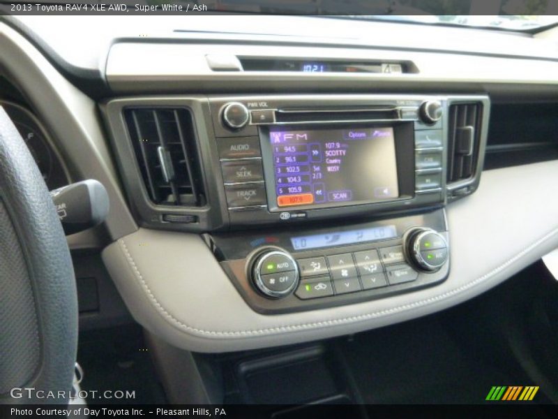 Super White / Ash 2013 Toyota RAV4 XLE AWD