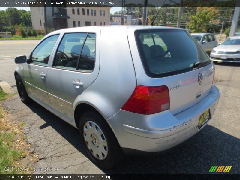 Reflex Silver Metallic / Gray 2005 Volkswagen Golf GL 4 Door