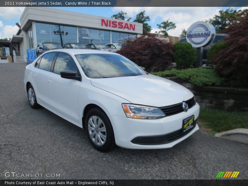 Candy White / Titan Black 2011 Volkswagen Jetta S Sedan