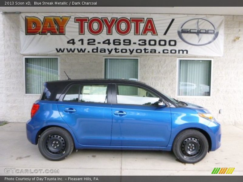 Blue Streak Metallic / Dark Charcoal 2013 Scion xD