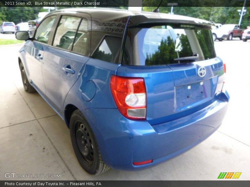 Blue Streak Metallic / Dark Charcoal 2013 Scion xD