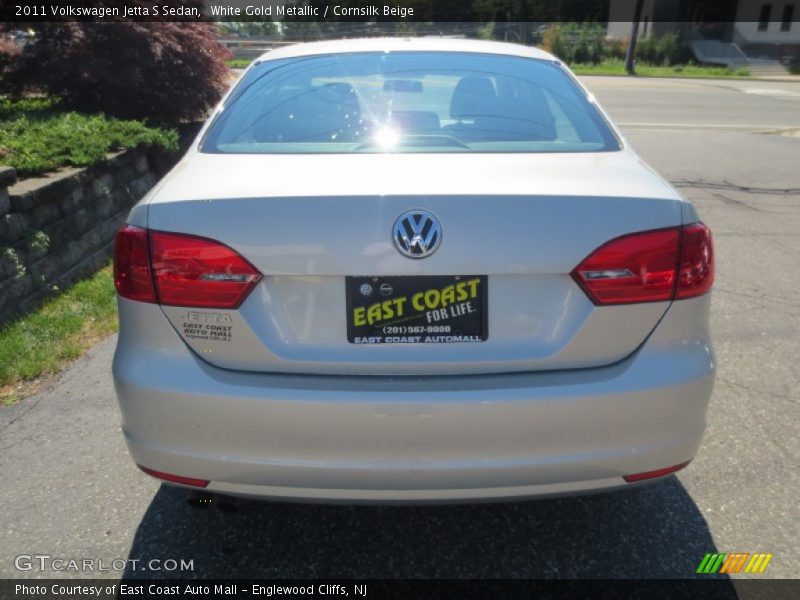 White Gold Metallic / Cornsilk Beige 2011 Volkswagen Jetta S Sedan