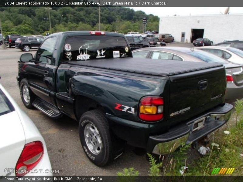 Dark Green Metallic / Dark Charcoal 2004 Chevrolet Silverado 1500 Z71 Regular Cab 4x4