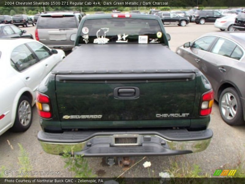 Dark Green Metallic / Dark Charcoal 2004 Chevrolet Silverado 1500 Z71 Regular Cab 4x4