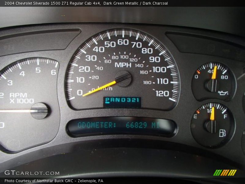 Dark Green Metallic / Dark Charcoal 2004 Chevrolet Silverado 1500 Z71 Regular Cab 4x4
