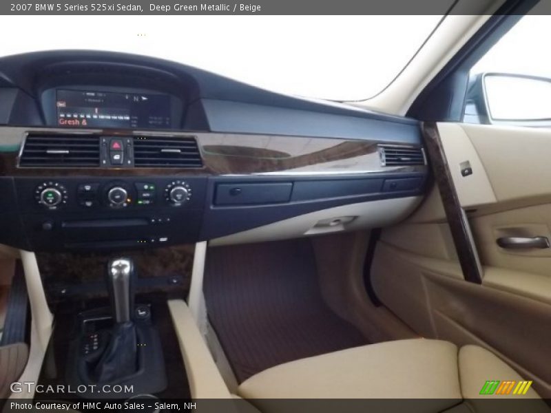 Deep Green Metallic / Beige 2007 BMW 5 Series 525xi Sedan