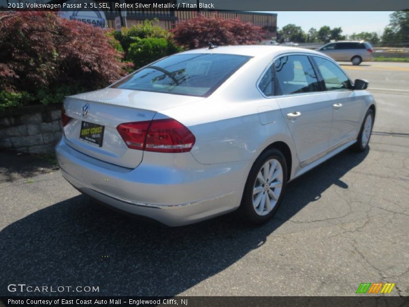 Reflex Silver Metallic / Titan Black 2013 Volkswagen Passat 2.5L SEL