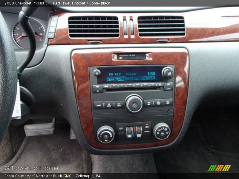 Controls of 2008 Impala LT