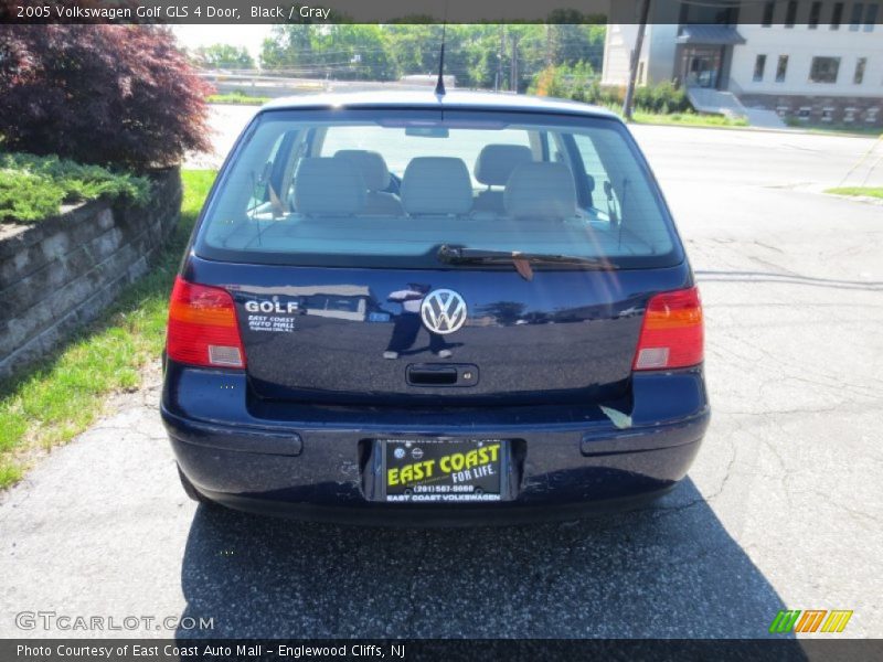 Black / Gray 2005 Volkswagen Golf GLS 4 Door