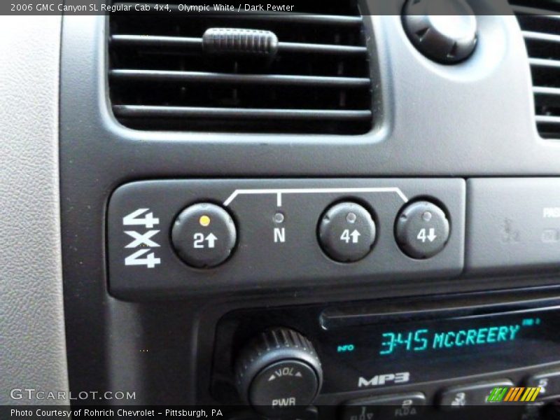 Olympic White / Dark Pewter 2006 GMC Canyon SL Regular Cab 4x4