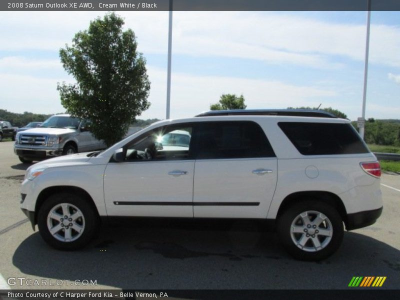 Cream White / Black 2008 Saturn Outlook XE AWD