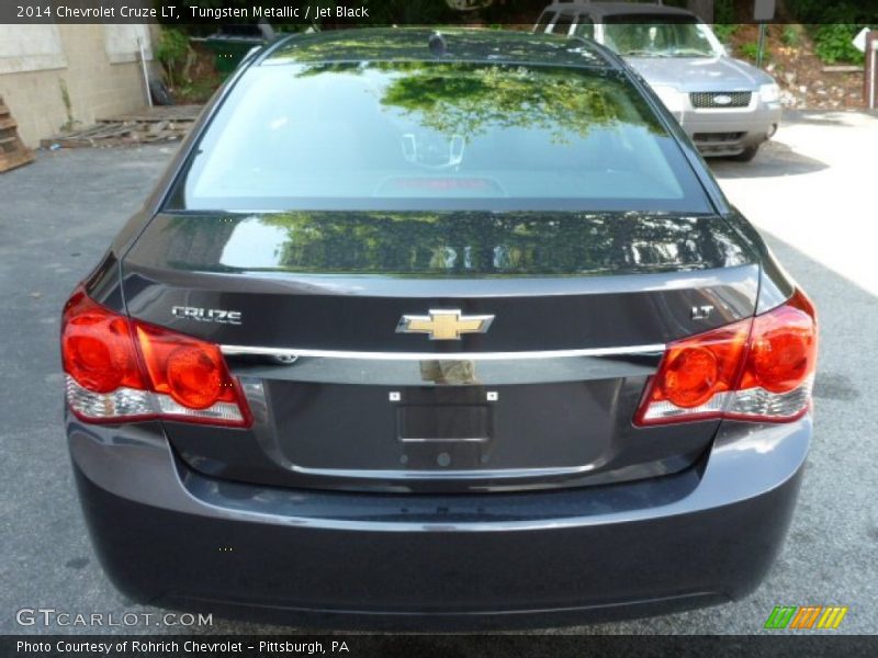 Tungsten Metallic / Jet Black 2014 Chevrolet Cruze LT