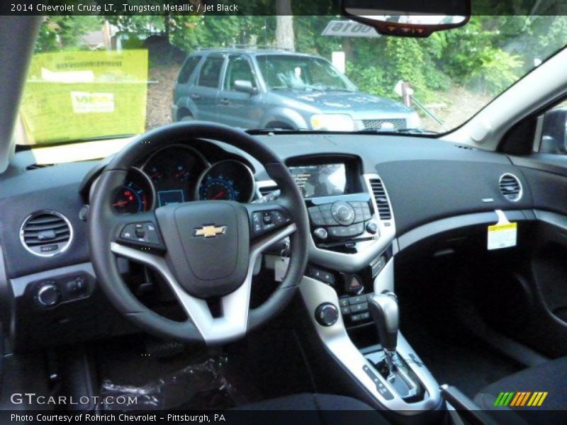 Tungsten Metallic / Jet Black 2014 Chevrolet Cruze LT