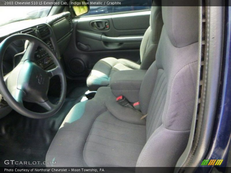 Indigo Blue Metallic / Graphite 2003 Chevrolet S10 LS Extended Cab