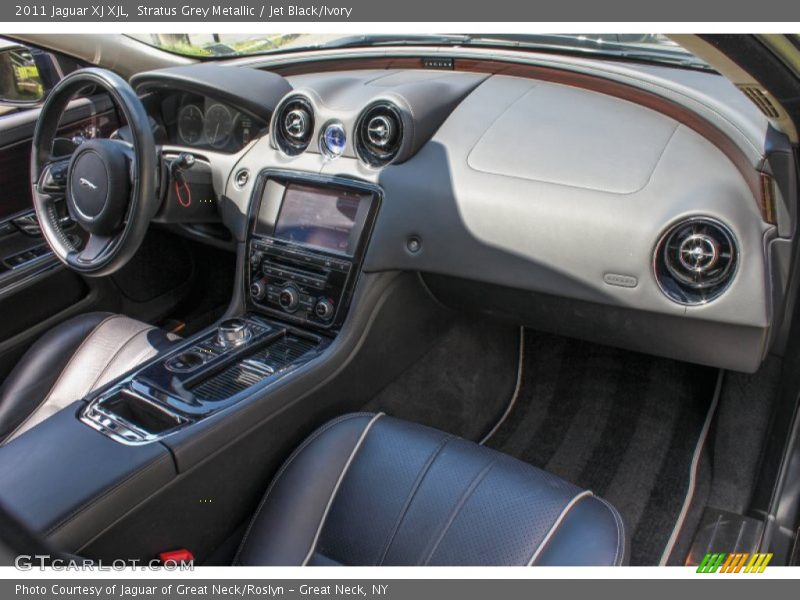 Stratus Grey Metallic / Jet Black/Ivory 2011 Jaguar XJ XJL