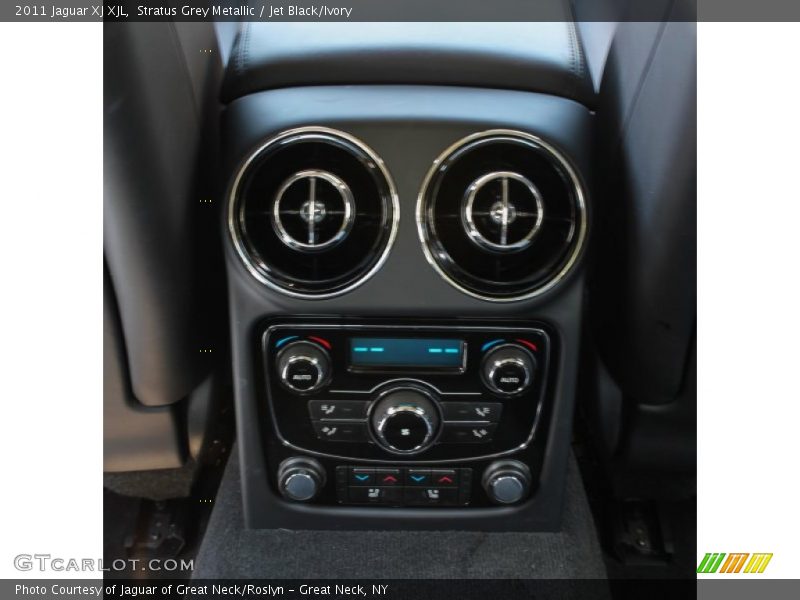 Stratus Grey Metallic / Jet Black/Ivory 2011 Jaguar XJ XJL