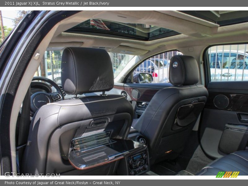 Stratus Grey Metallic / Jet Black/Ivory 2011 Jaguar XJ XJL