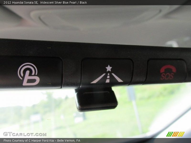 Iridescent Silver Blue Pearl / Black 2012 Hyundai Sonata SE