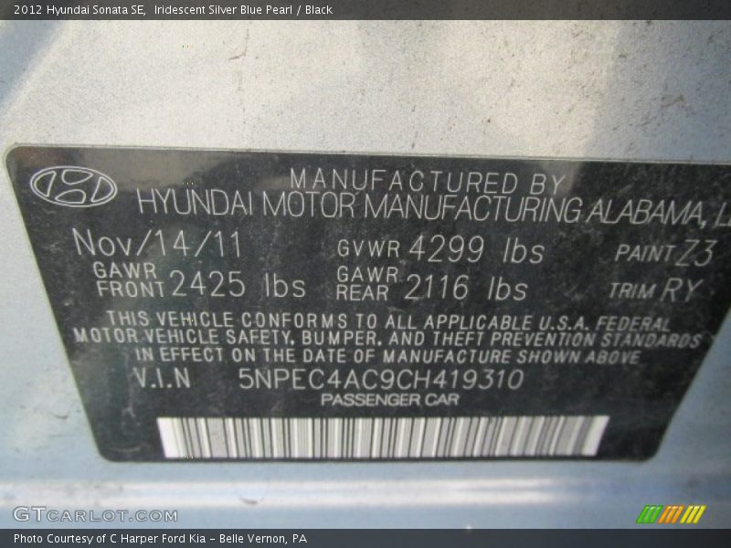 Iridescent Silver Blue Pearl / Black 2012 Hyundai Sonata SE
