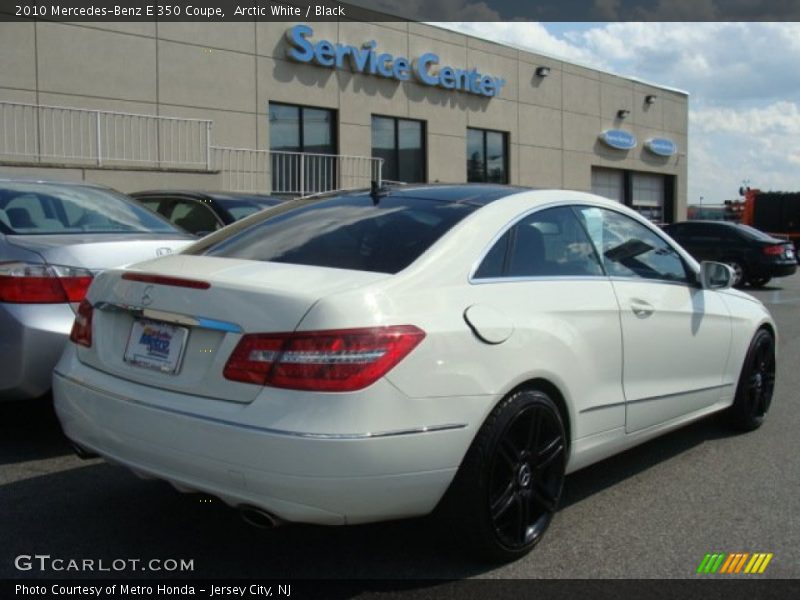 Arctic White / Black 2010 Mercedes-Benz E 350 Coupe