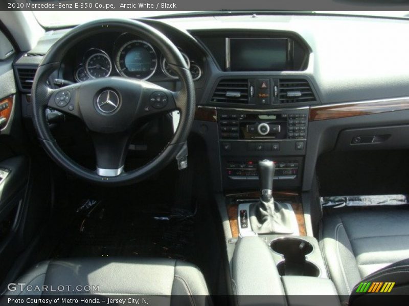 Arctic White / Black 2010 Mercedes-Benz E 350 Coupe