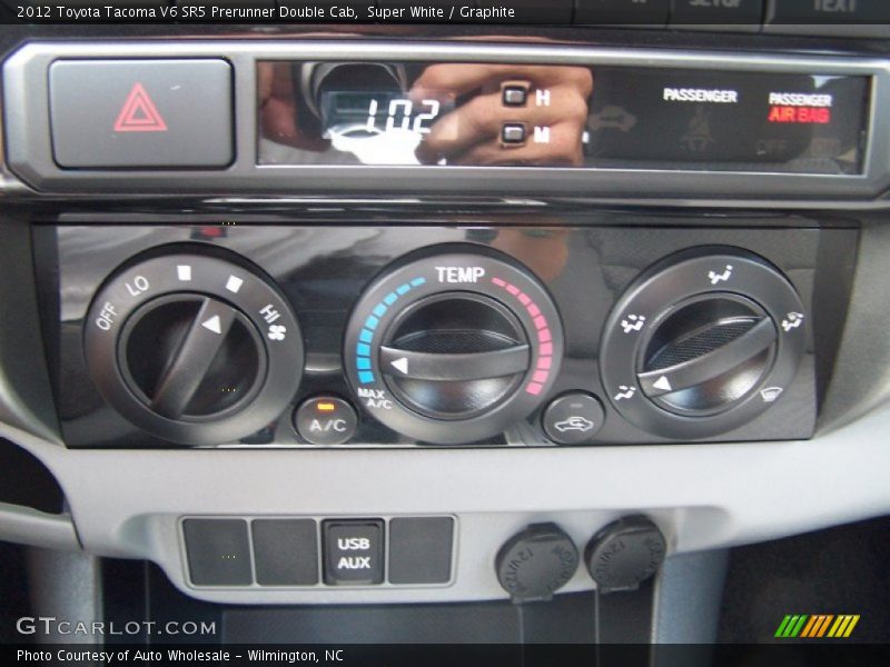 Super White / Graphite 2012 Toyota Tacoma V6 SR5 Prerunner Double Cab