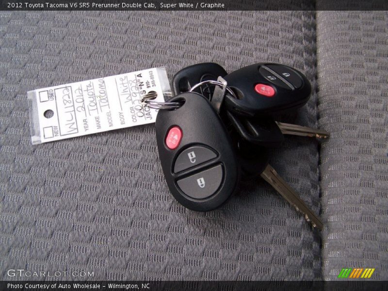 Super White / Graphite 2012 Toyota Tacoma V6 SR5 Prerunner Double Cab