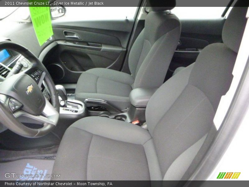 Silver Ice Metallic / Jet Black 2011 Chevrolet Cruze LT