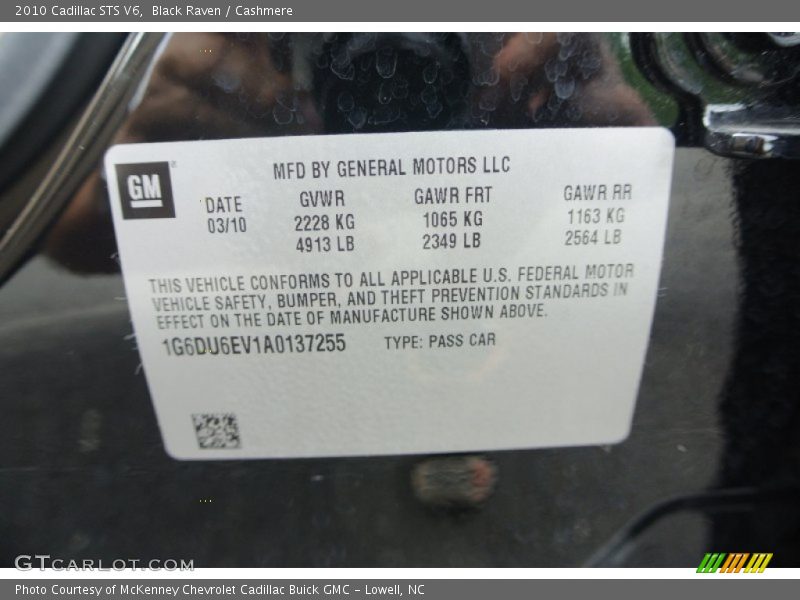 Black Raven / Cashmere 2010 Cadillac STS V6