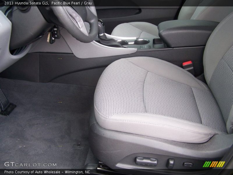 Pacific Blue Pearl / Gray 2013 Hyundai Sonata GLS