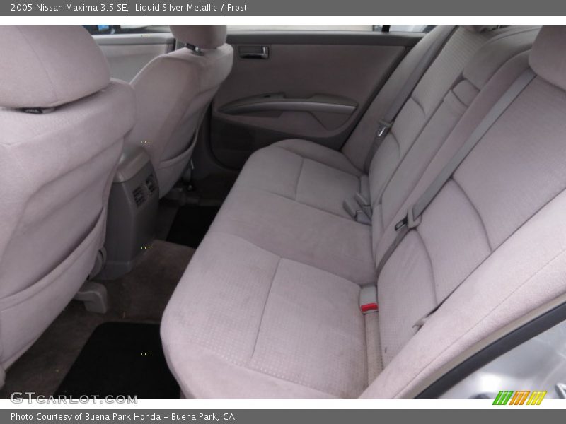 Liquid Silver Metallic / Frost 2005 Nissan Maxima 3.5 SE