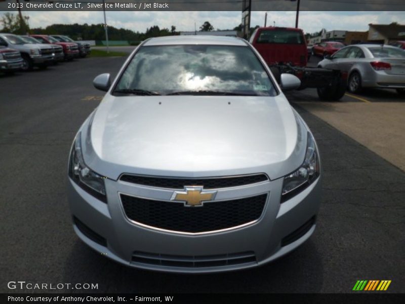 Silver Ice Metallic / Jet Black 2013 Chevrolet Cruze LT