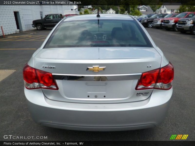 Silver Ice Metallic / Jet Black 2013 Chevrolet Cruze LT