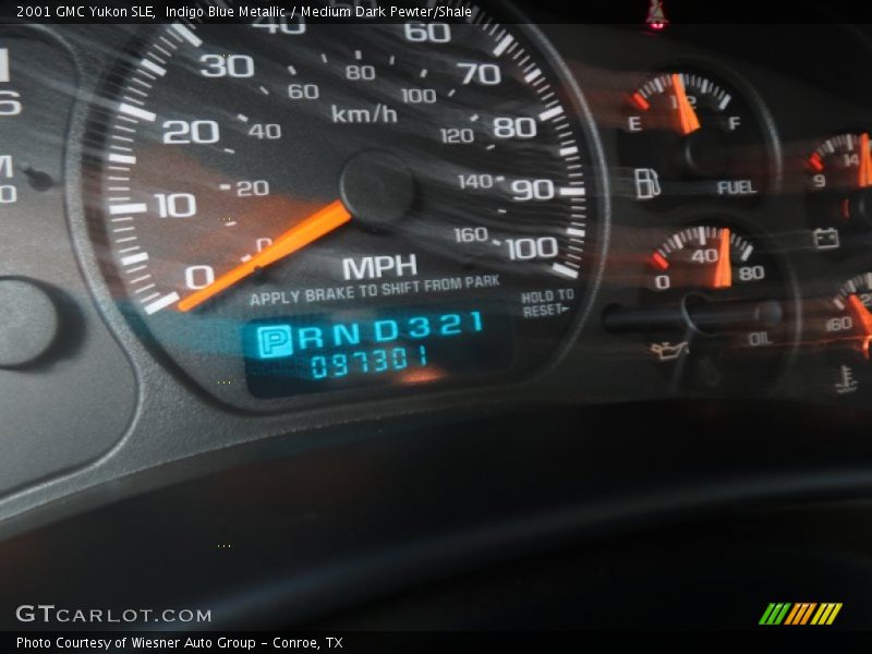 Indigo Blue Metallic / Medium Dark Pewter/Shale 2001 GMC Yukon SLE