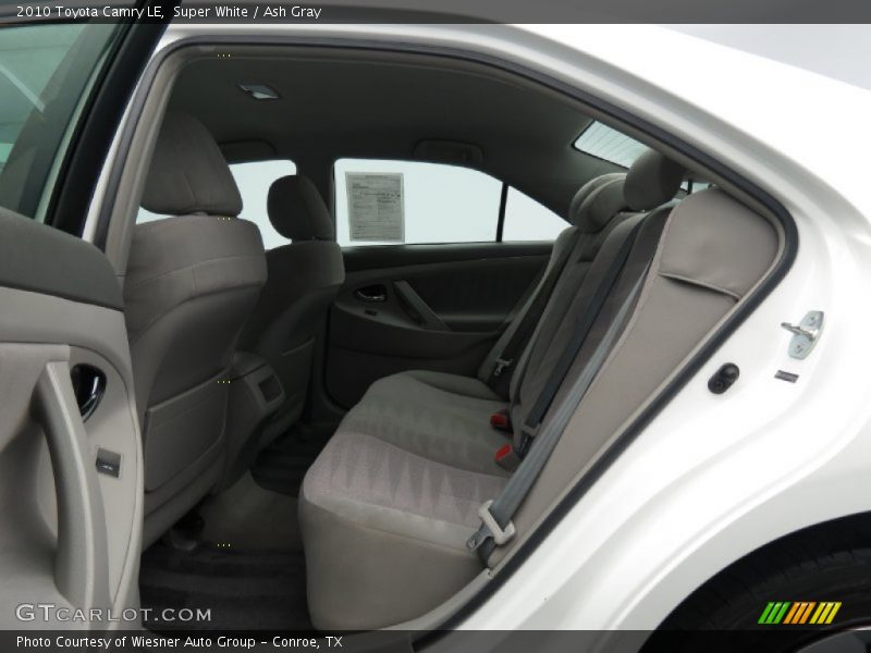 Super White / Ash Gray 2010 Toyota Camry LE