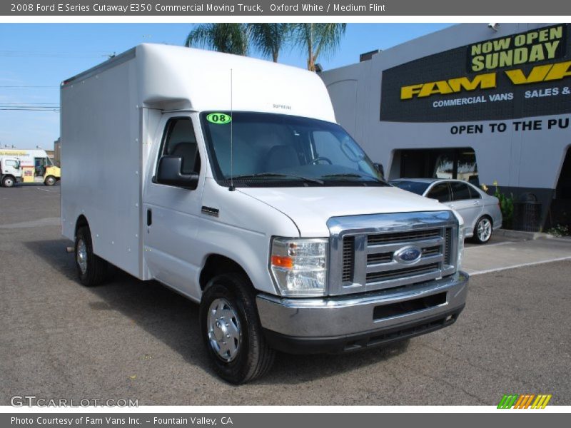Oxford White / Medium Flint 2008 Ford E Series Cutaway E350 Commercial Moving Truck