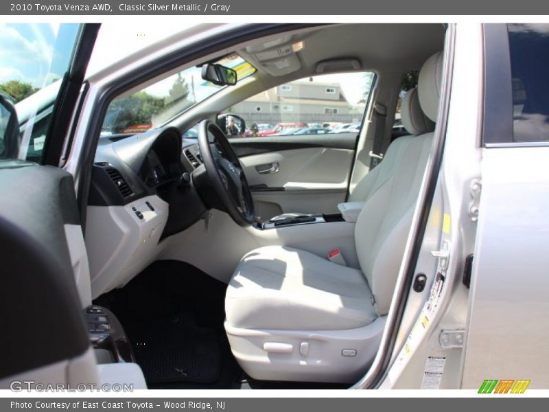 Classic Silver Metallic / Gray 2010 Toyota Venza AWD