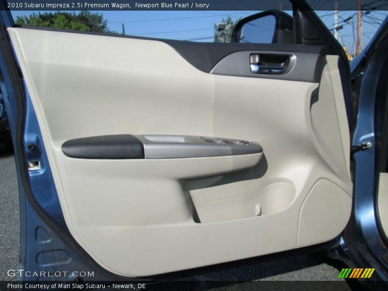 Newport Blue Pearl / Ivory 2010 Subaru Impreza 2.5i Premium Wagon