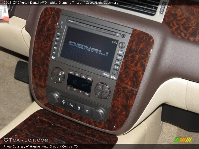 White Diamond Tricoat / Cocoa/Light Cashmere 2013 GMC Yukon Denali AWD