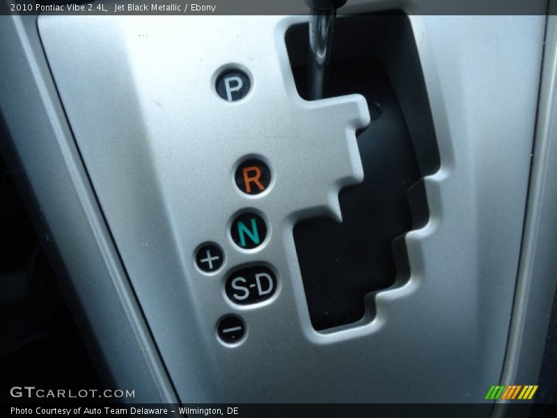 Jet Black Metallic / Ebony 2010 Pontiac Vibe 2.4L