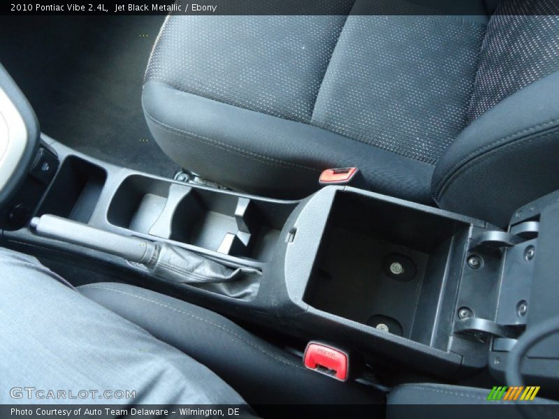 Jet Black Metallic / Ebony 2010 Pontiac Vibe 2.4L