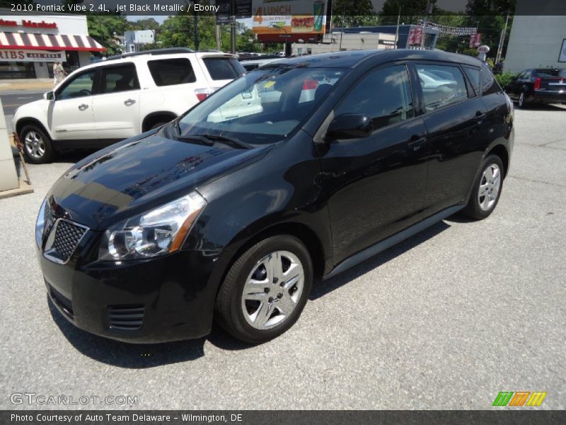 Jet Black Metallic / Ebony 2010 Pontiac Vibe 2.4L