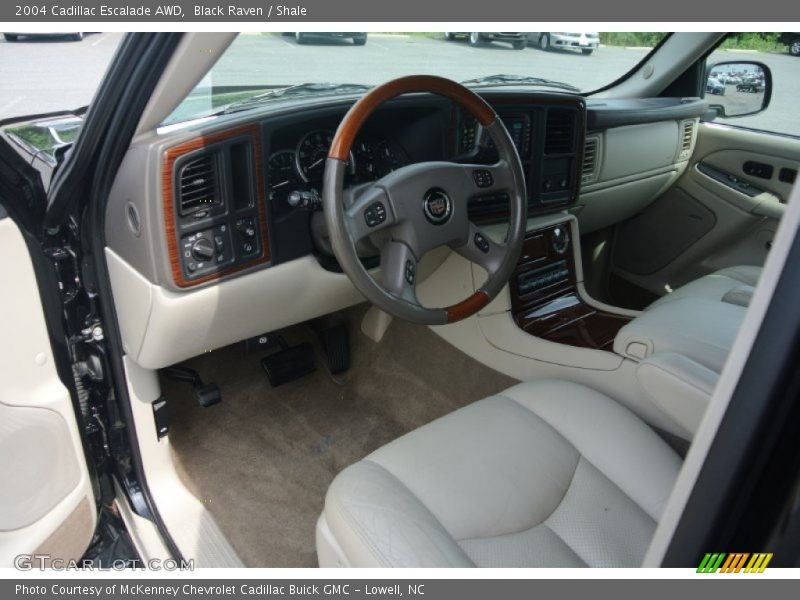 Black Raven / Shale 2004 Cadillac Escalade AWD