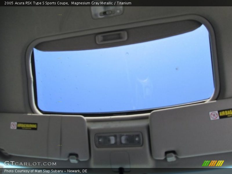 Magnesium Gray Metallic / Titanium 2005 Acura RSX Type S Sports Coupe